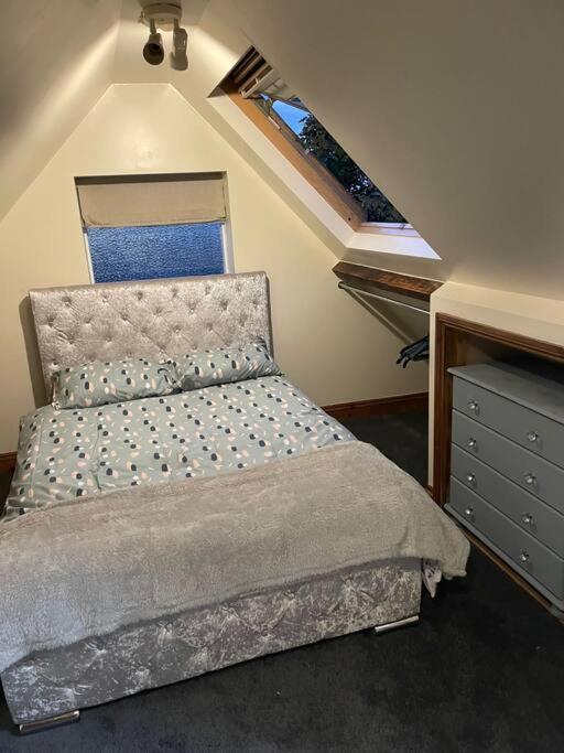 3 Double Bedroomed Flat, Acton. London, Uk 外观 照片