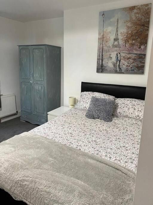 3 Double Bedroomed Flat, Acton. London, Uk 外观 照片